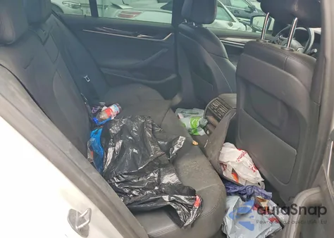 2020 BMW 530E z USA, uszkodzony, nr VIN WBAJA9C01LCE19611